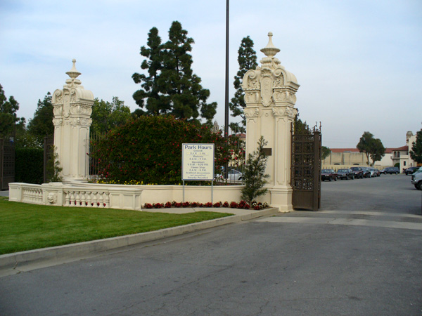 Sunnyside Memorial Park